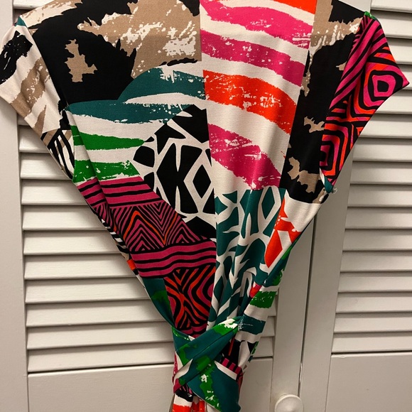 Diane von Furstenburg Vintage Wrap Dress, size 4 - Picture 7 of 8